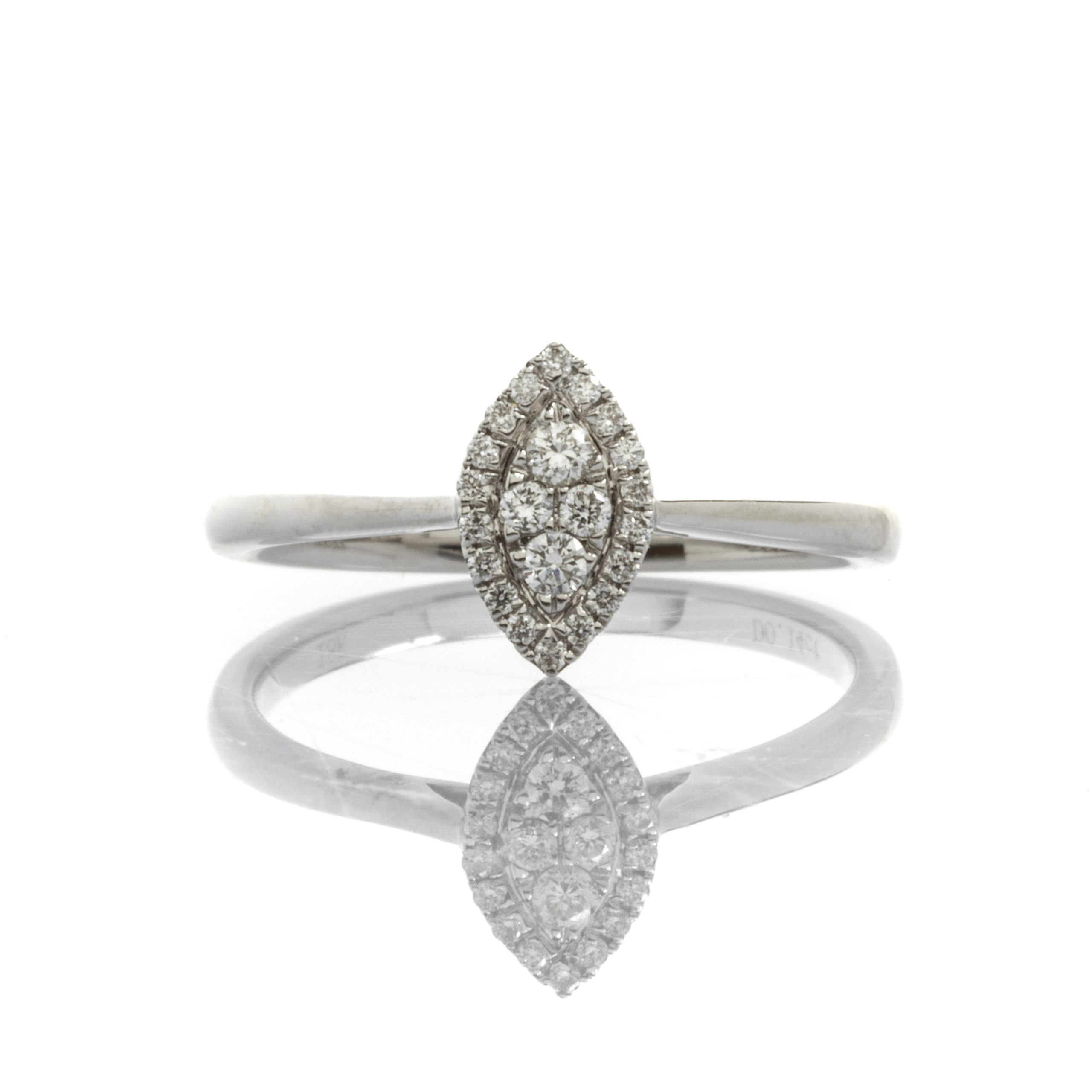 Δαχτυλίδι Λευκόχρυσο σε Σχήμα Marquise με Διαμάντια
