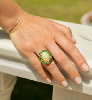 Opal-Universe in a stone✨#orovildiridis #vildiridis #yourlovemessenger #opal #finejewelry #diamondring #opalring